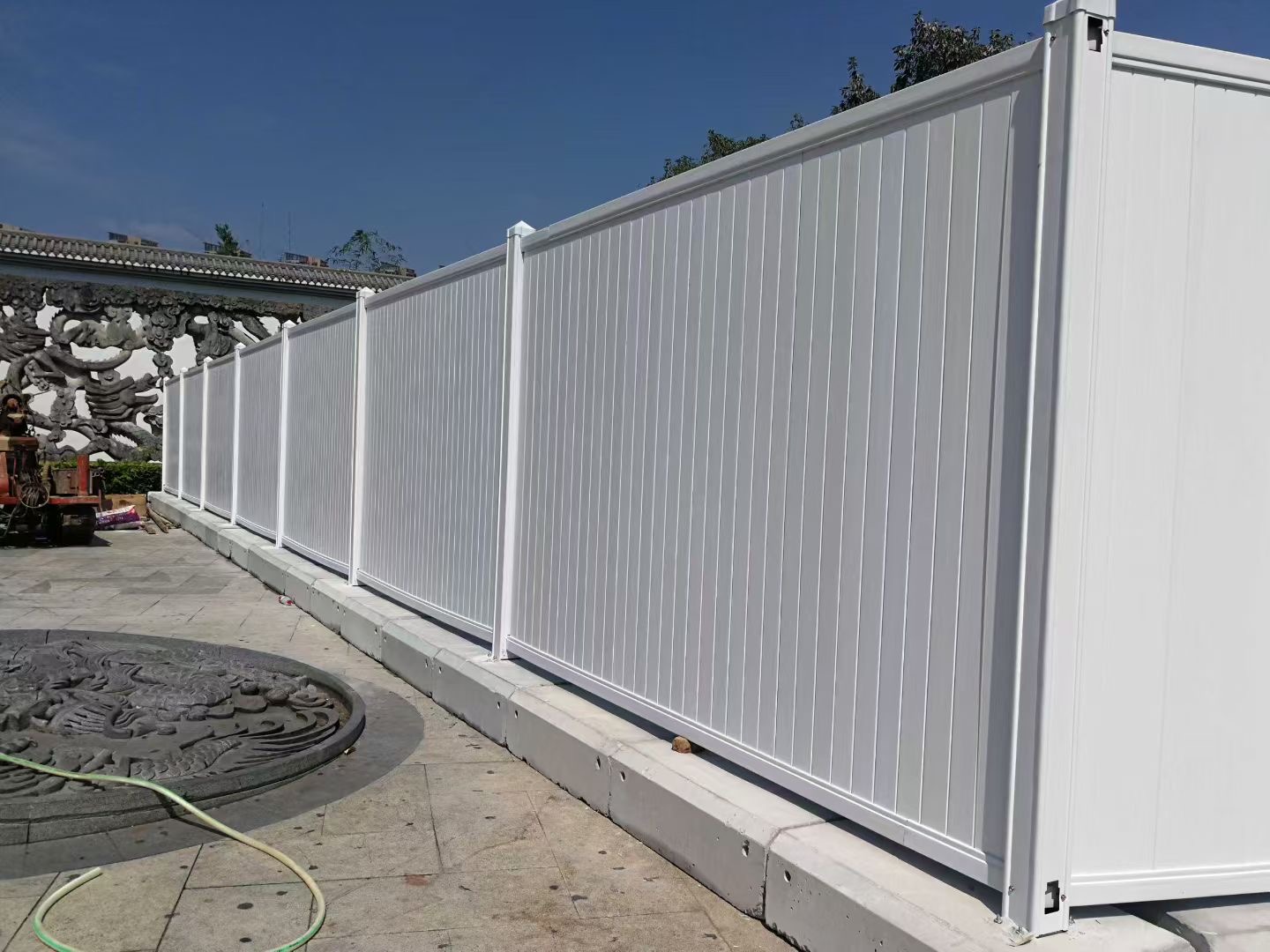 老客戶推薦新客戶，沙井道路維修項目再選旭東PVC圍擋